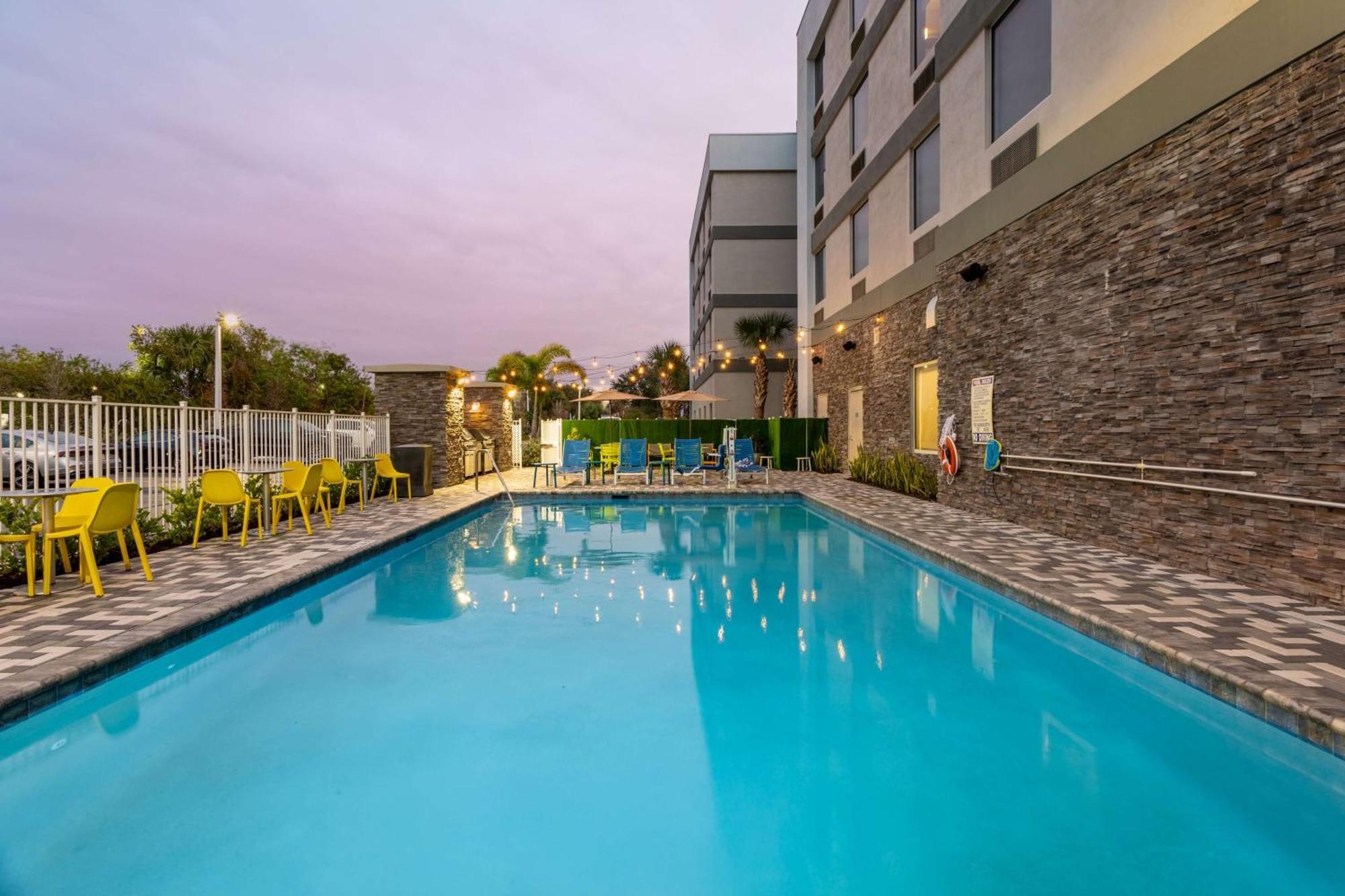 Home2 Suites By Hilton Ft Pierce I-95 Fort Pierce Bagian luar foto